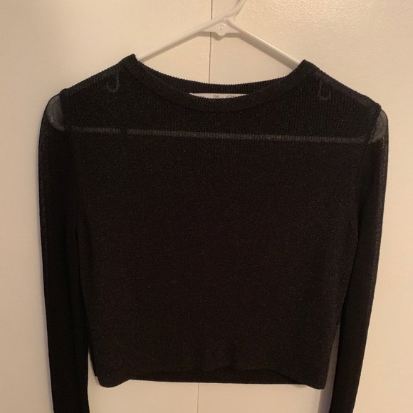 Black Long Sleeve Cropped Sweater - Picture 1 of 3